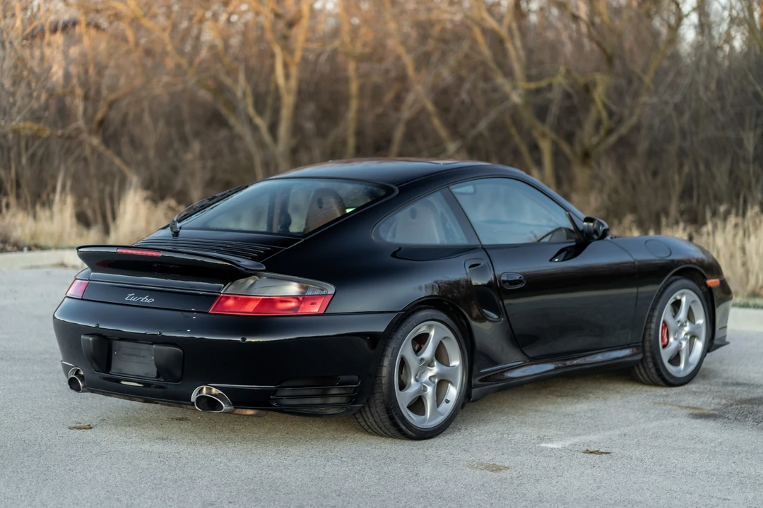 2001 Porsche 996 Turbo - Image 24 of 31