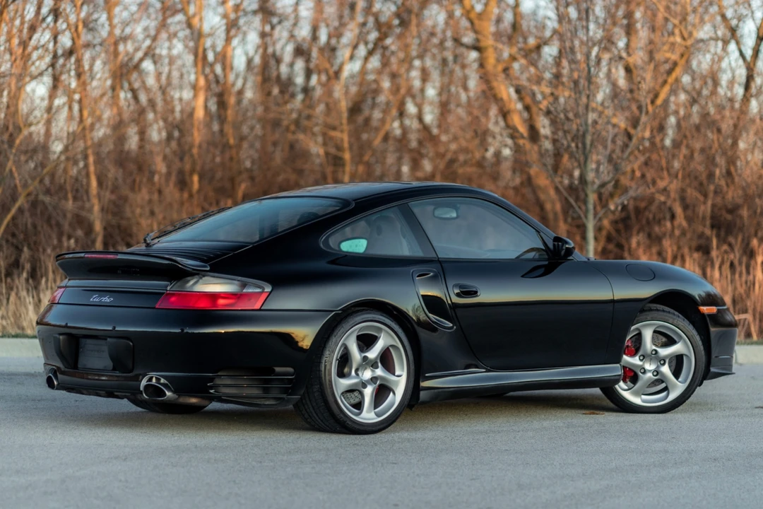 2001 Porsche 996 Turbo - Image 14 of 31
