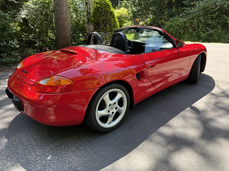 2001 Porsche 986 Boxster - Image 11 of 31