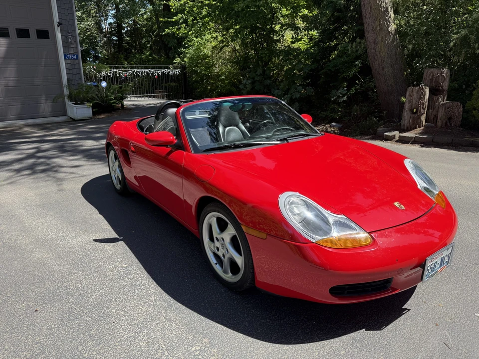 2001 Porsche 986 Boxster - Image 14 of 31