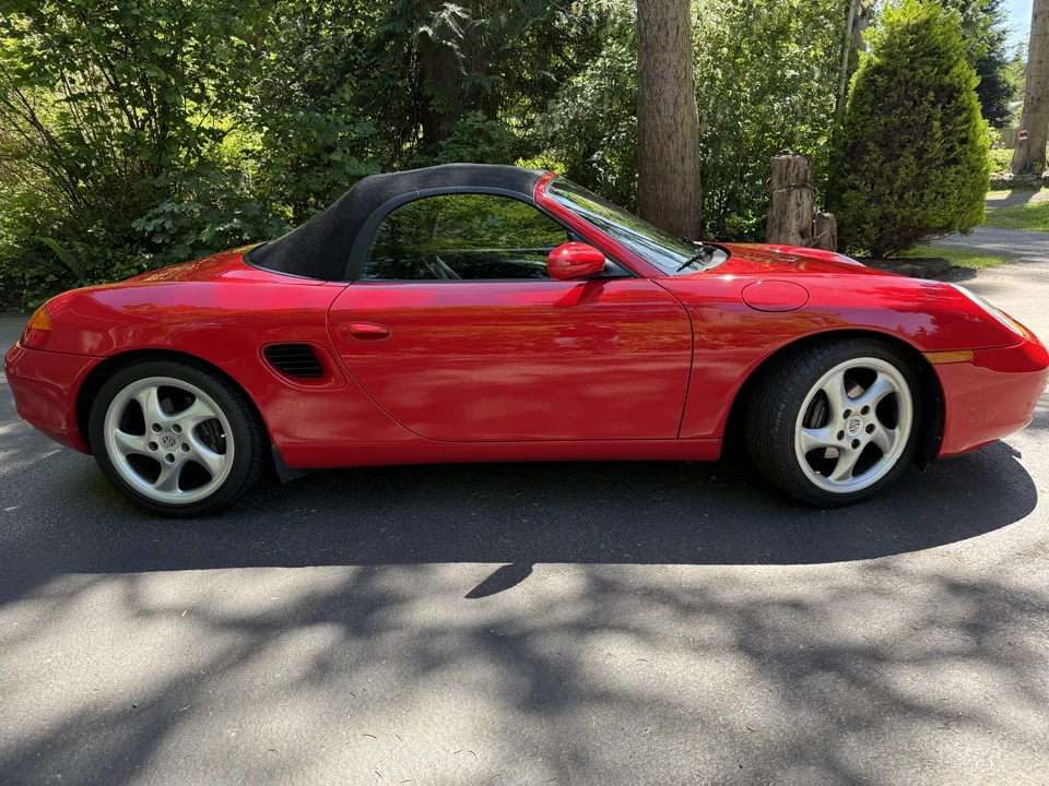 2001 Porsche 986 Boxster - Image 27 of 31