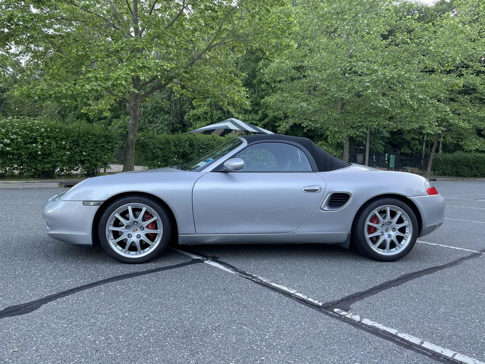 2001 Porsche 986 Boxster S - Image 25 of 31