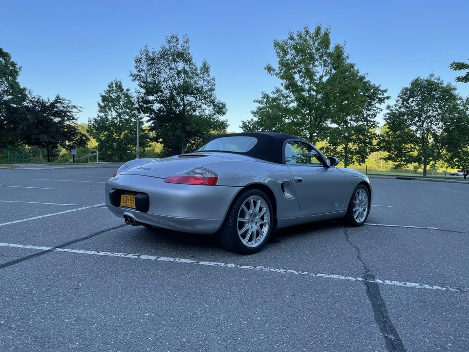 2001 Porsche 986 Boxster S - Image 16 of 31