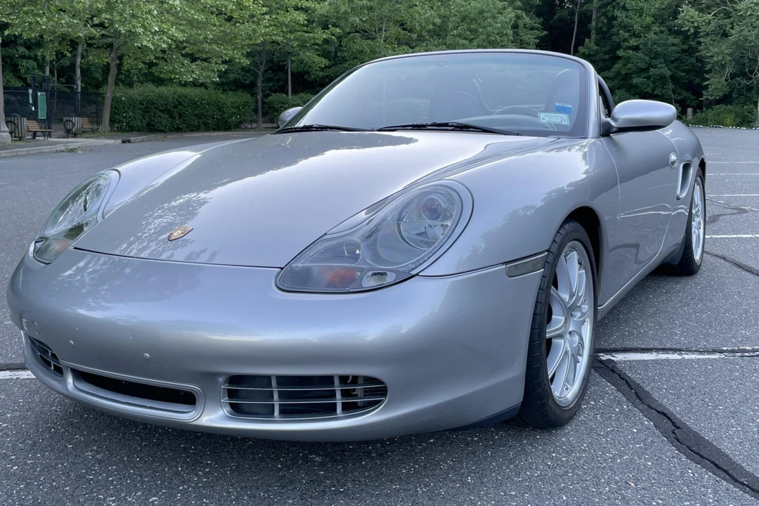 2001 Porsche 986 Boxster S - Image 2 of 31
