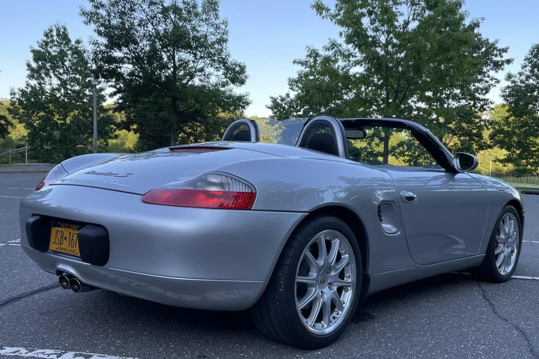 2001 Porsche 986 Boxster S - Image 13 of 31