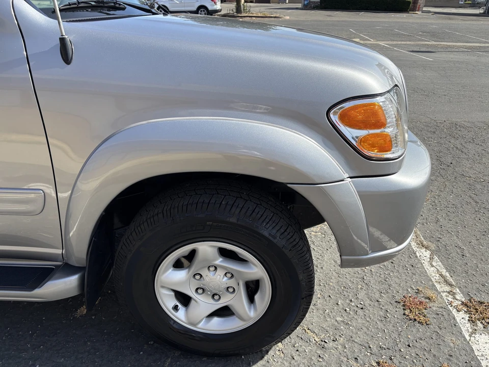 2001 Toyota Sequoia 1st Gen - Image 30 of 31