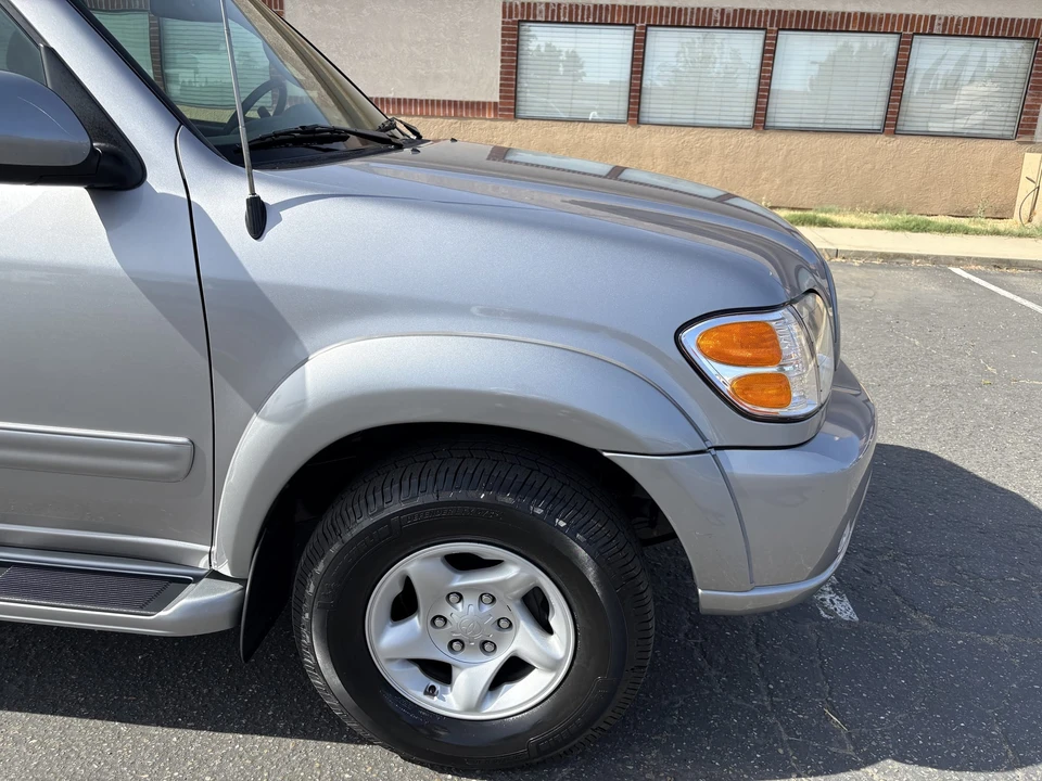2001 Toyota Sequoia 1st Gen - Image 31 of 31
