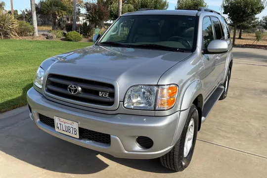 2001 Toyota Sequoia SR5