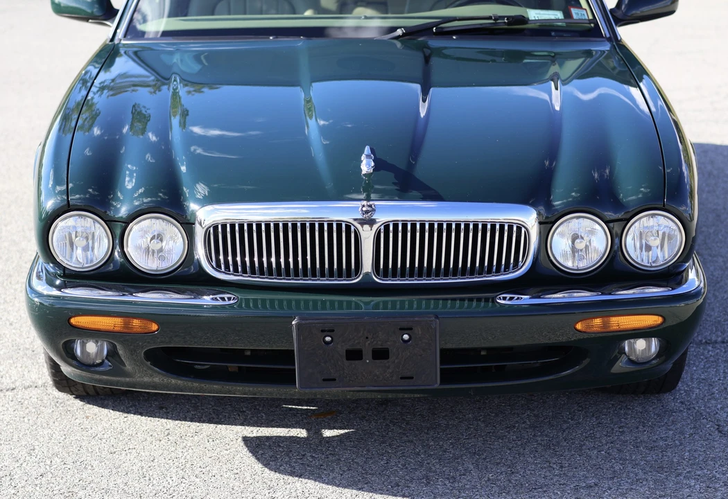 2002 Jaguar X308 XJ - Image 19 of 31