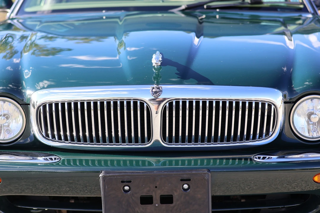 2002 Jaguar X308 XJ - Image 26 of 31
