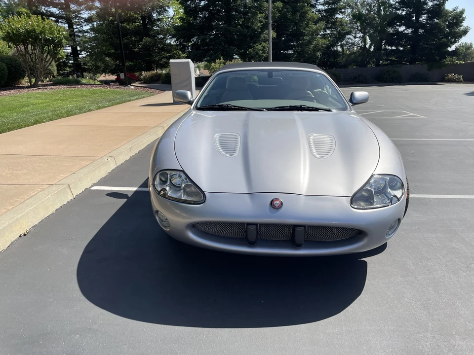 2002 Jaguar X100 XKR - Image 2 of 31