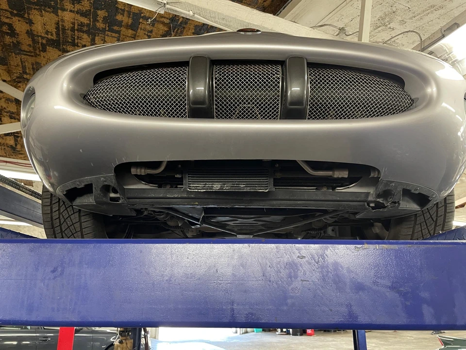 2002 Jaguar X100 XKR - Image 25 of 31