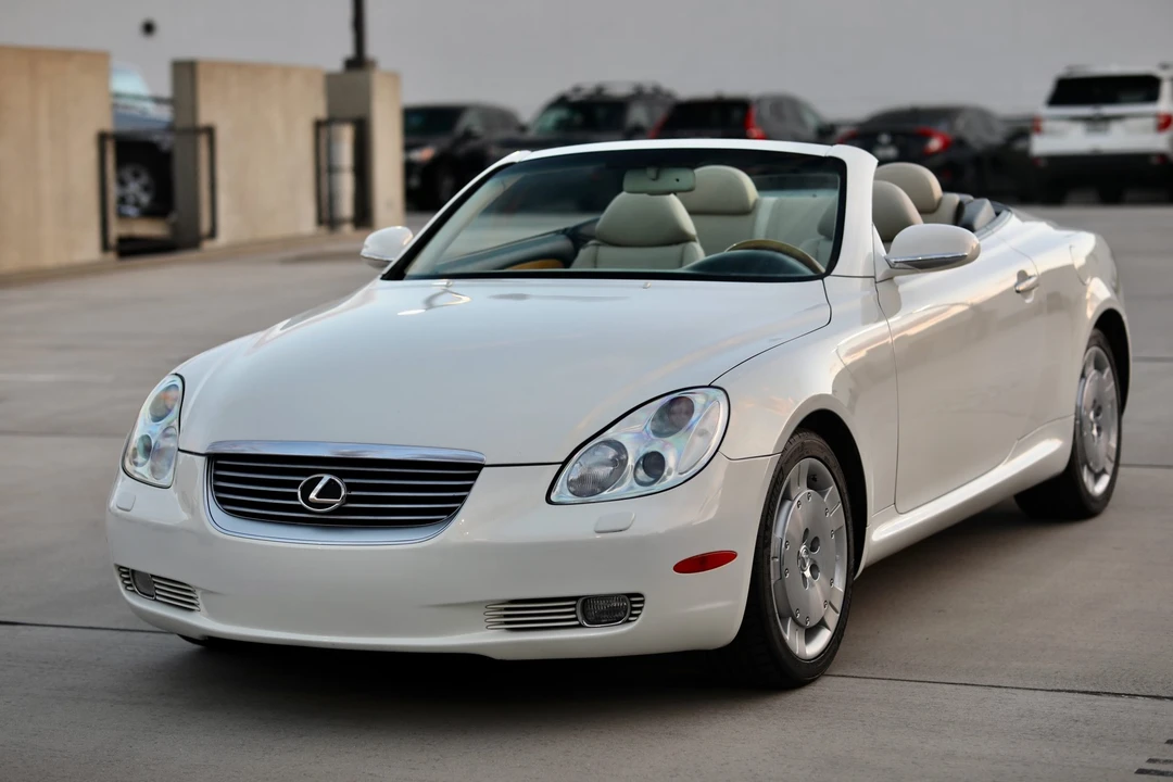 2002 Lexus SC430 - Image 3 of 31