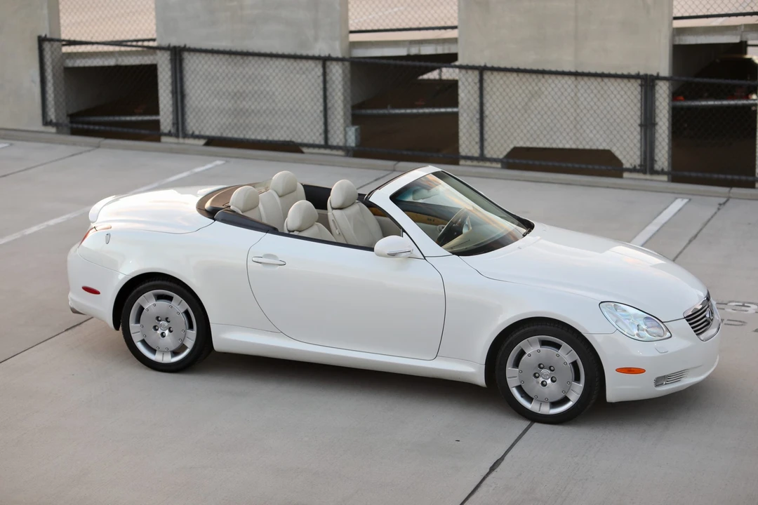 2002 Lexus SC430 - Image 12 of 31