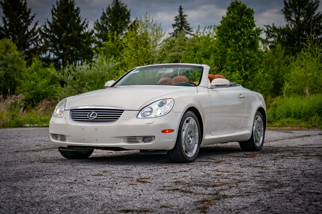 2002 Lexus SC430 - Image 3 of 31