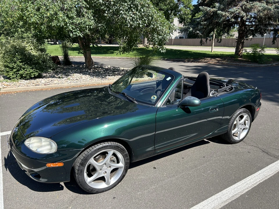 2002 Mazda NB MX-5 Miata - Image 2 of 31