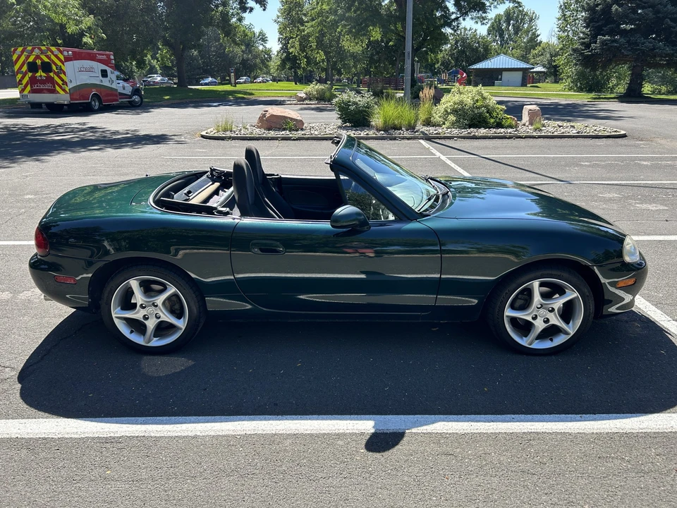 2002 Mazda NB MX-5 Miata - Image 7 of 31