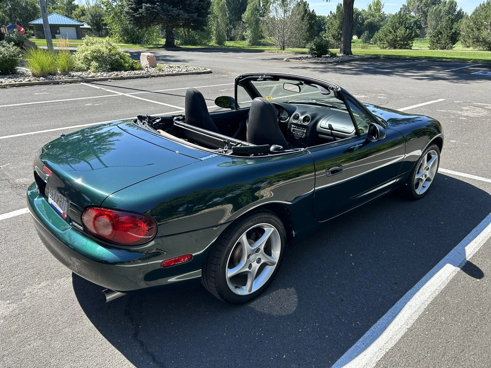 2002 Mazda NB MX-5 Miata - Image 6 of 31
