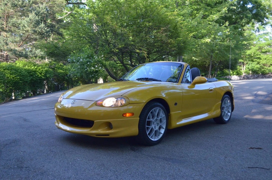 2002 Mazda NB MX-5 Miata - Image 8 of 31