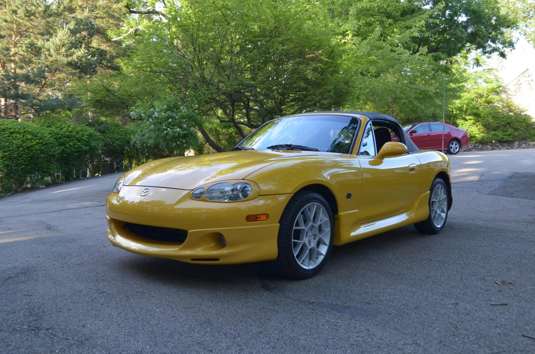 2002 Mazda NB MX-5 Miata - Image 5 of 31