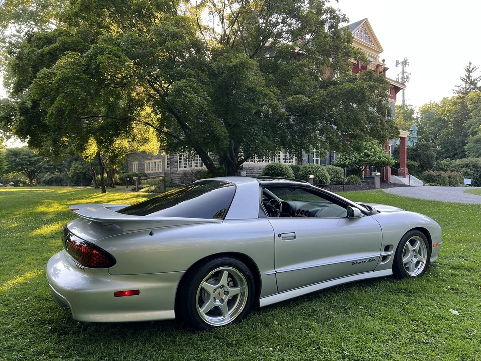 2002 Pontiac Firebird Trans Am 4th Gen - Image 10 of 31