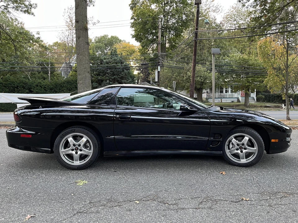 2002 Pontiac Firebird Trans Am 4th Gen - Image 27 of 31