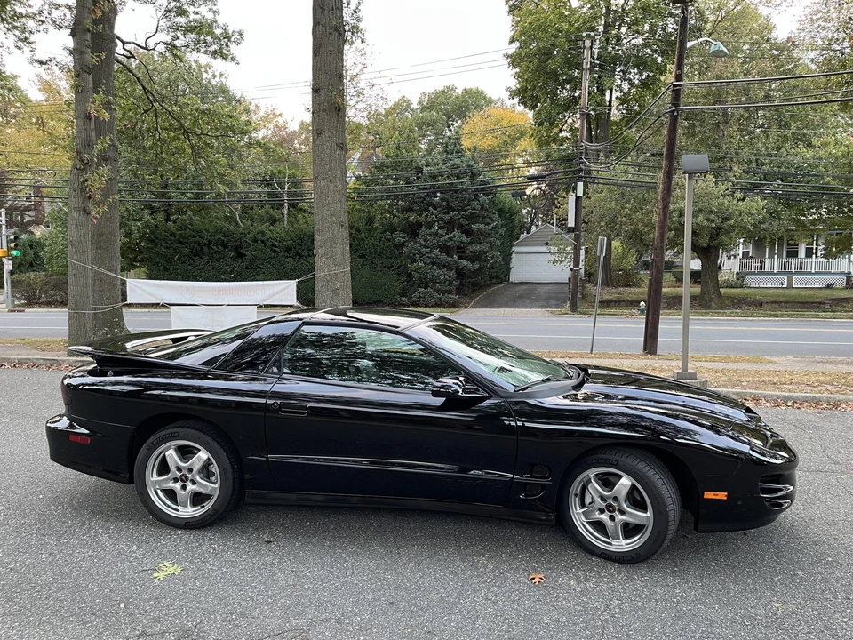 2002 Pontiac Firebird Trans Am 4th Gen - Image 25 of 31