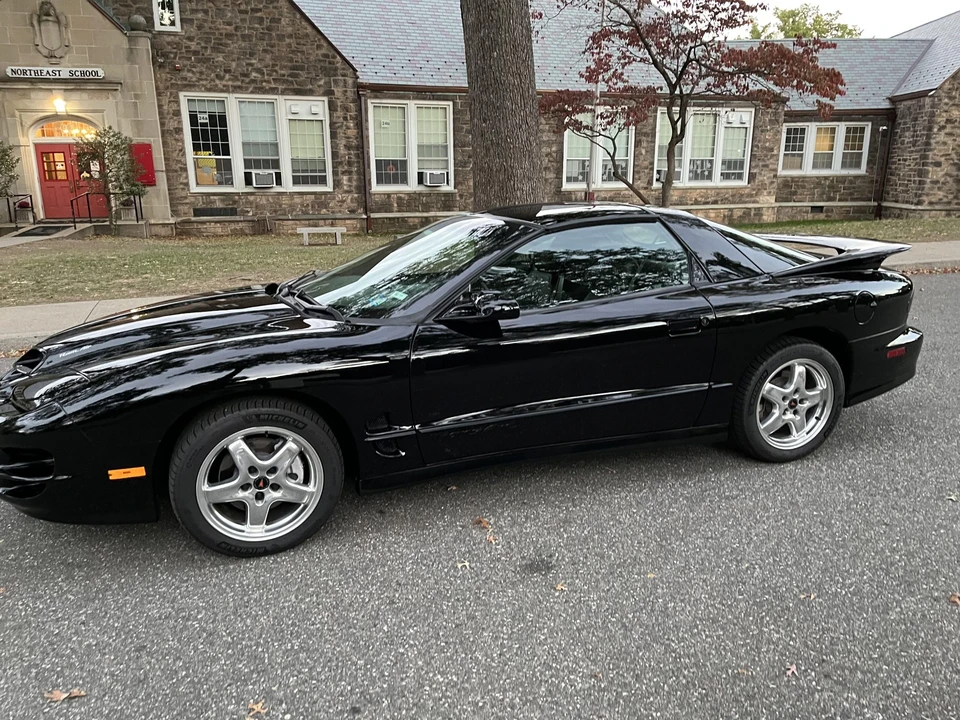 2002 Pontiac Firebird Trans Am 4th Gen - Image 2 of 31