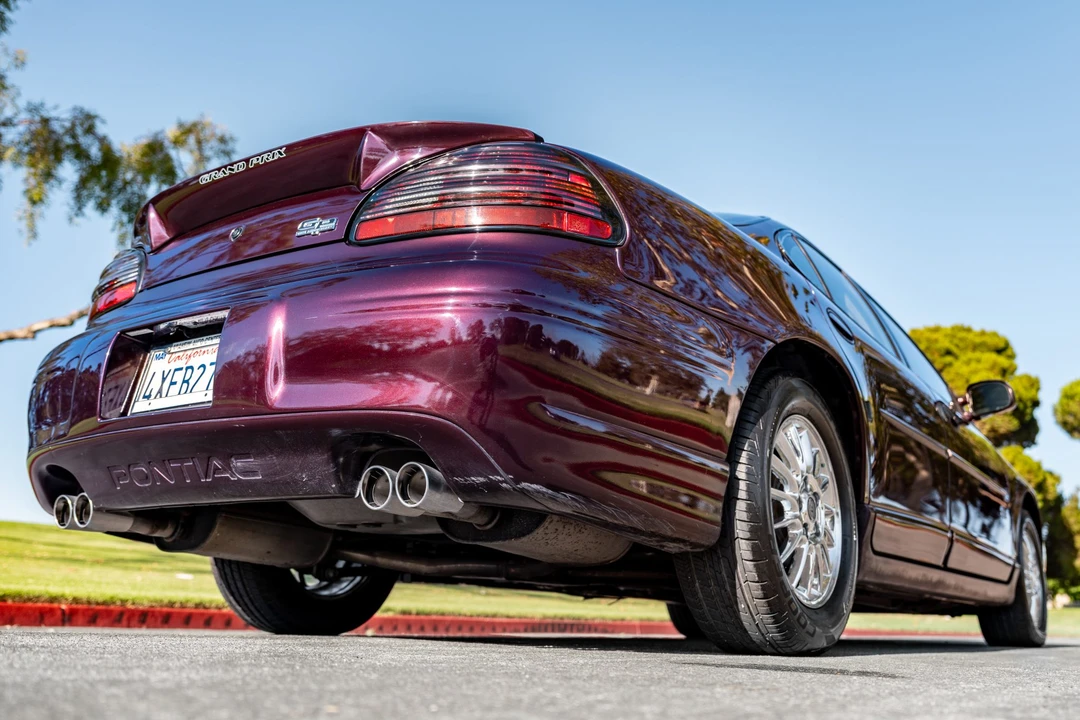 2002 Pontiac Grand Prix 3rd+ Gen - Image 9 of 31