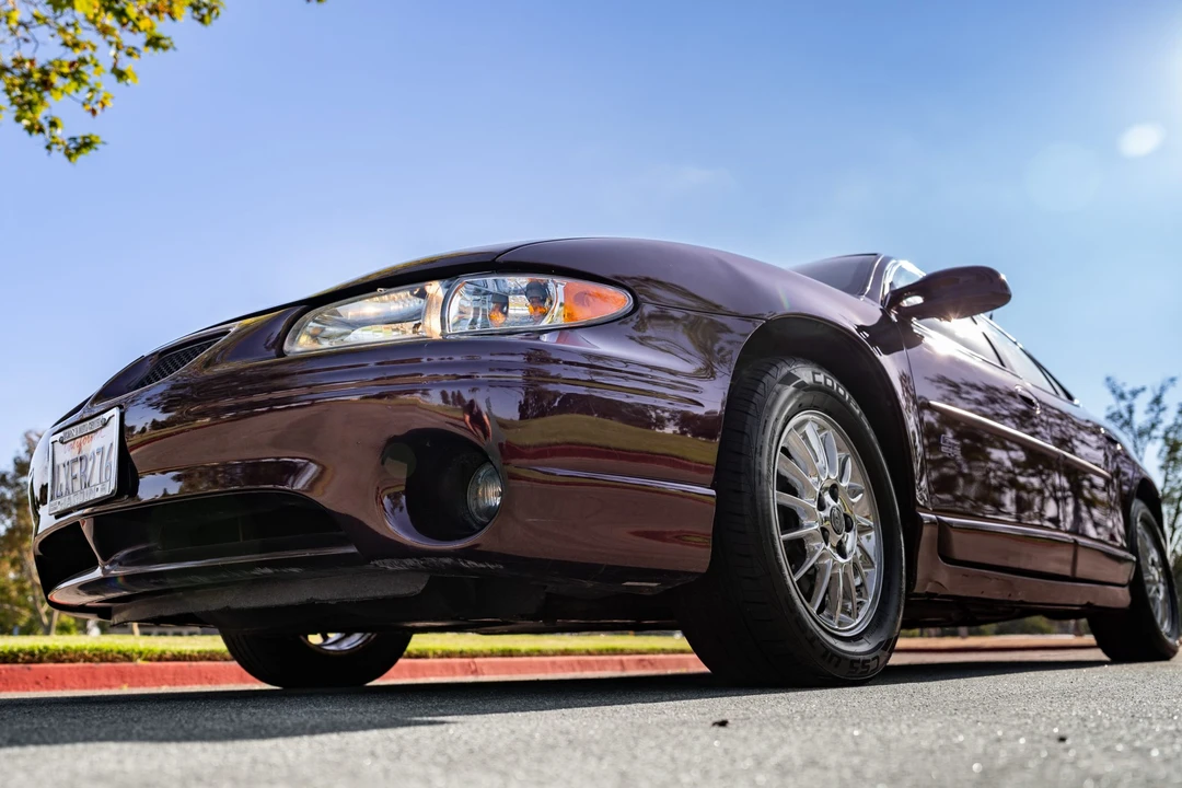 2002 Pontiac Grand Prix 3rd+ Gen - Image 3 of 31