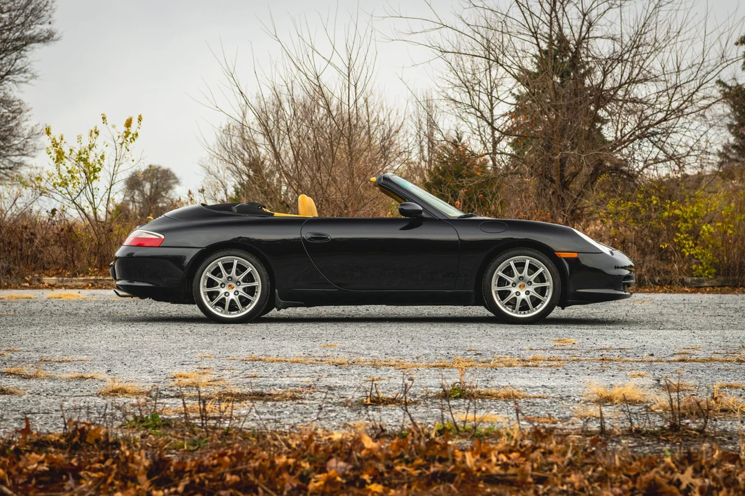 2002 Porsche 996 Carrera - Image 30 of 31