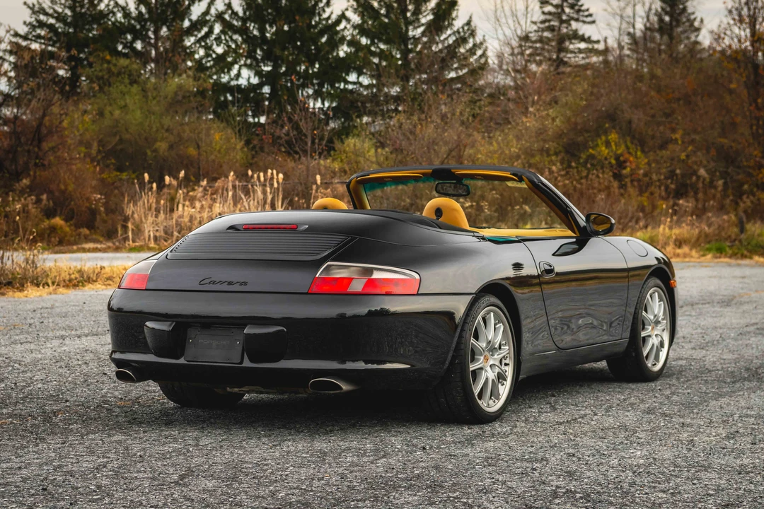 2002 Porsche 996 Carrera - Image 9 of 31
