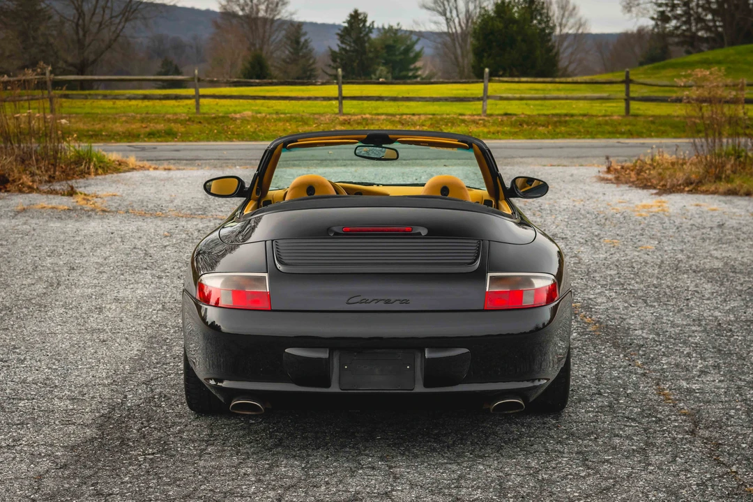 2002 Porsche 996 Carrera - Image 12 of 31