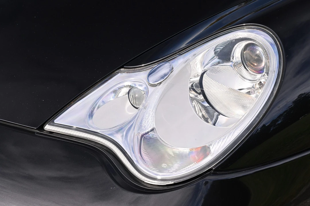 2002 Porsche 996 Turbo - Image 14 of 31