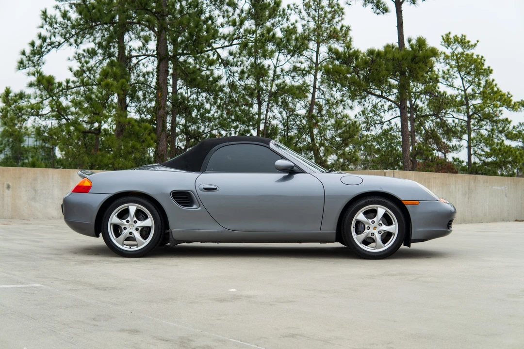 2002 Porsche 986 Boxster - Image 16 of 31