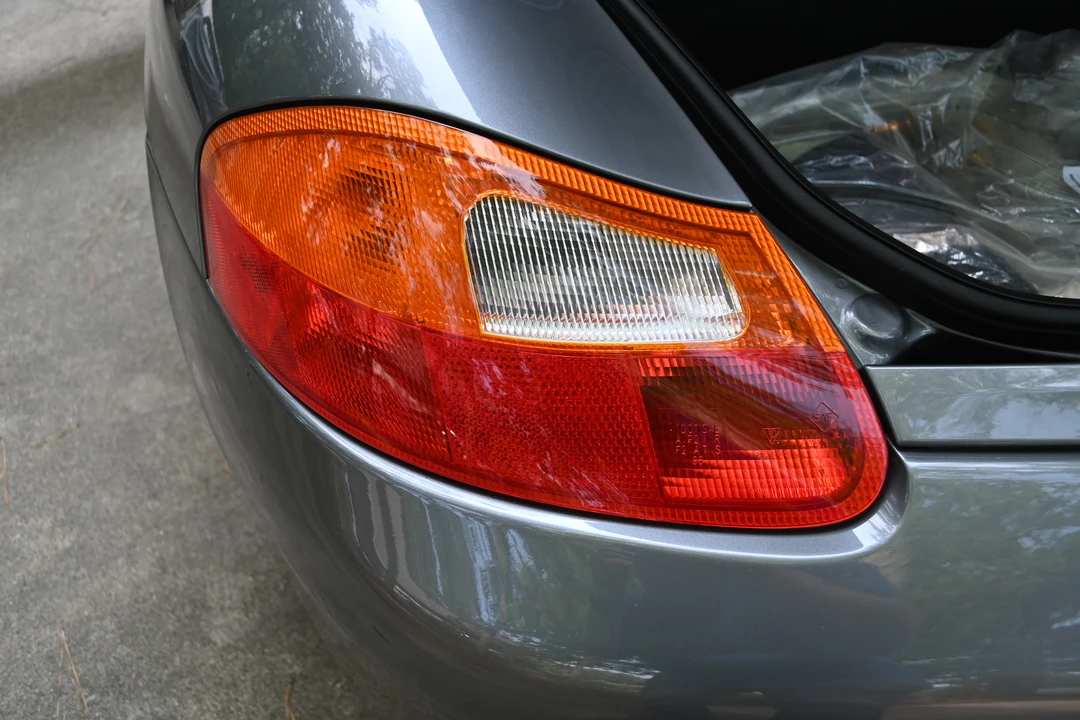 2002 Porsche 986 Boxster S - Image 16 of 31