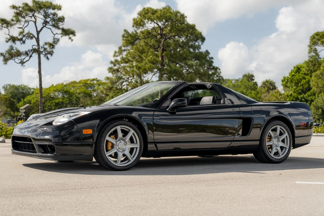 2003 Acura NA2 NSX - Image 9 of 31