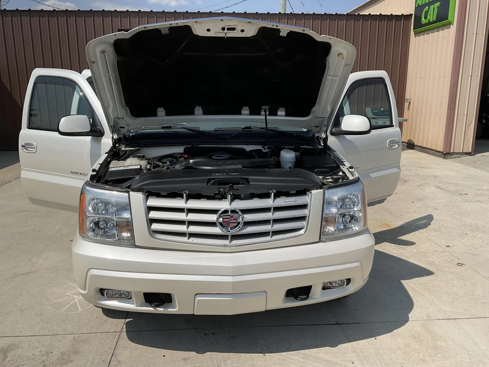 2003 Cadillac Escalade & EXT 2nd Gen - Image 29 of 31