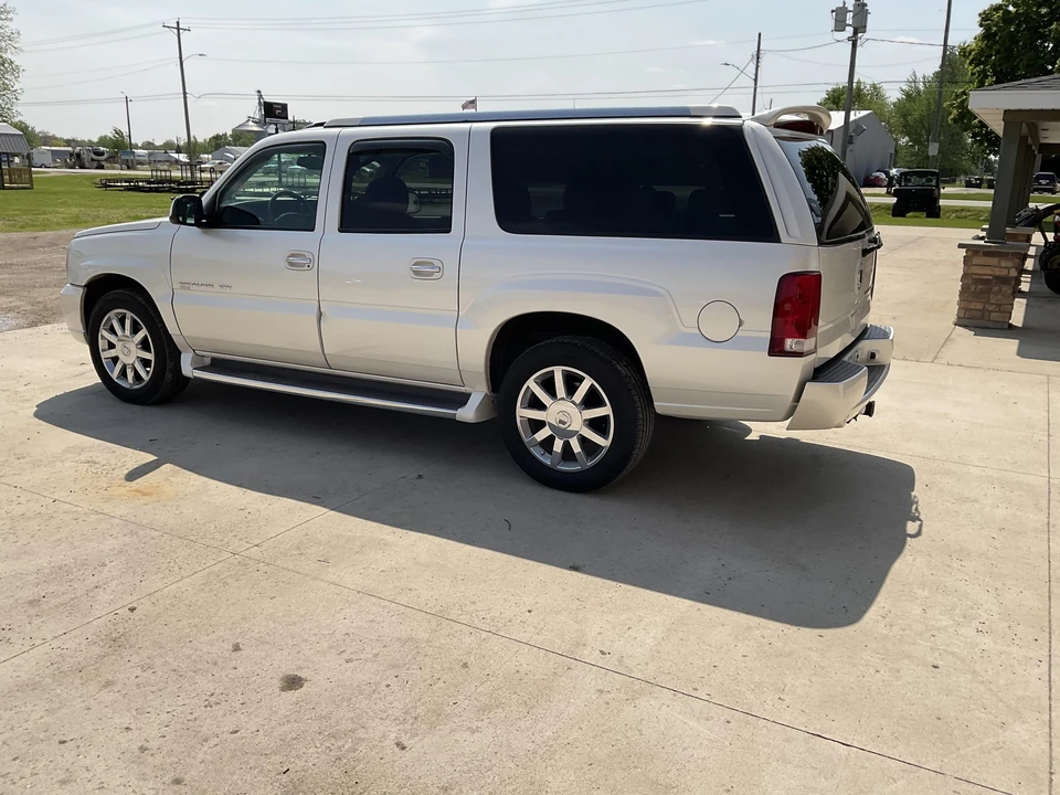 2003 Cadillac Escalade & EXT 2nd Gen - Image 20 of 31