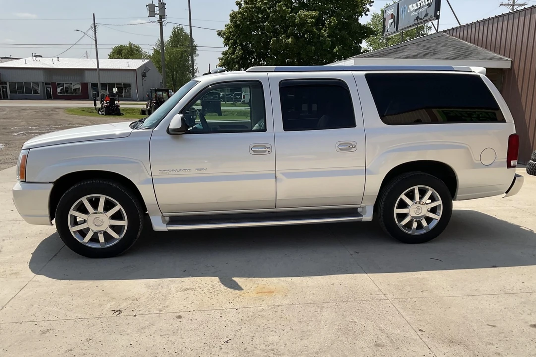 2003 Cadillac Escalade & EXT 2nd Gen - Image 23 of 31