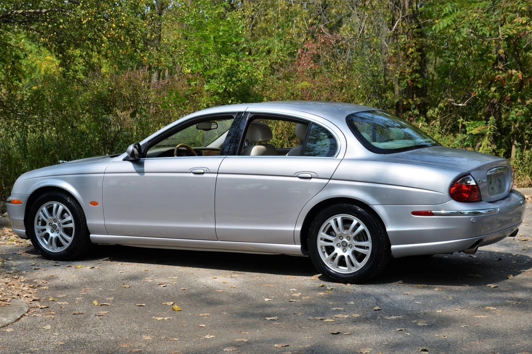 2003 Jaguar S-Type 2nd Gen - Image 2 of 31