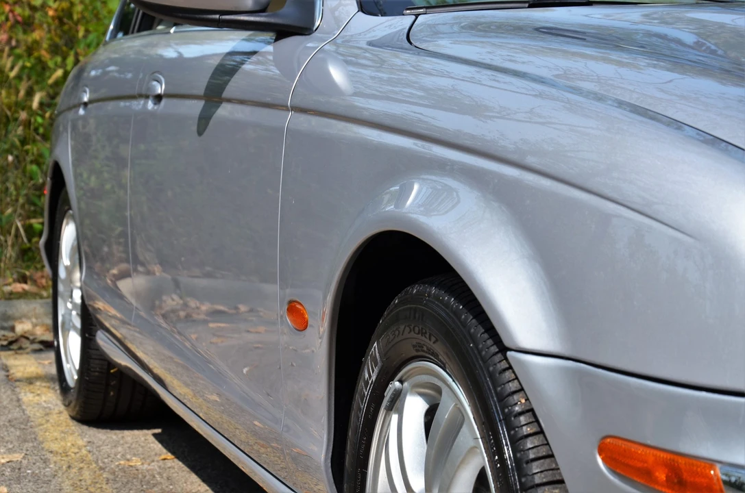 2003 Jaguar S-Type 2nd Gen - Image 16 of 31
