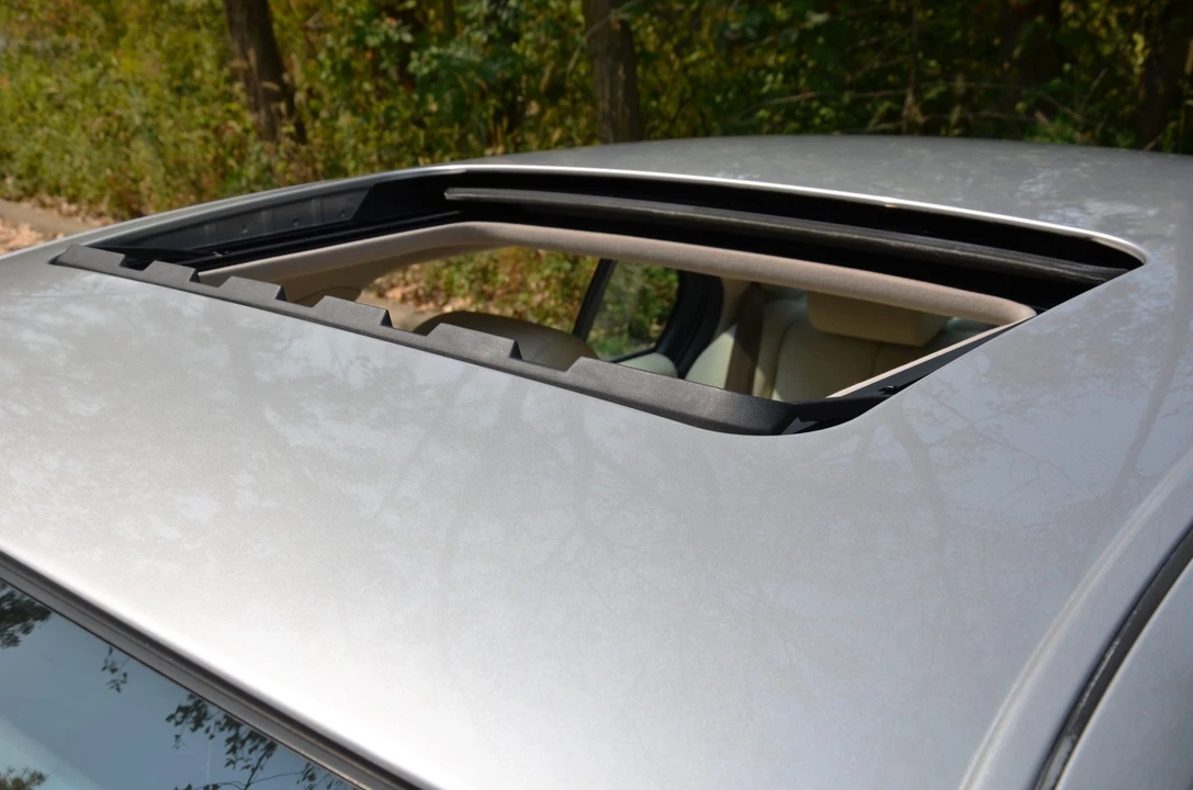 2003 Jaguar S-Type 2nd Gen - Image 30 of 31