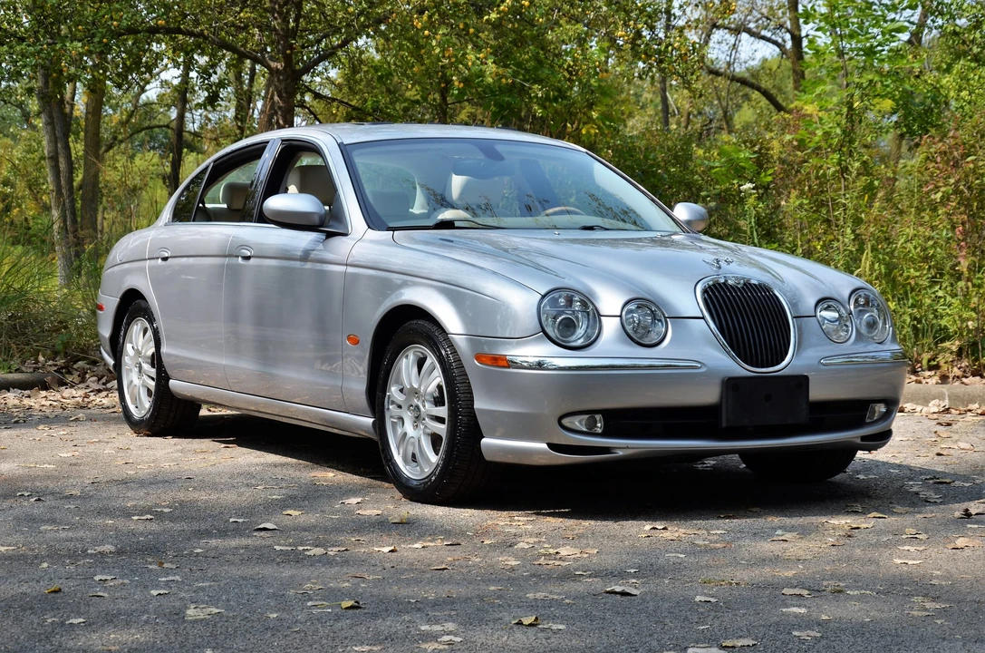2003 Jaguar S-Type 2nd Gen - Image 7 of 31