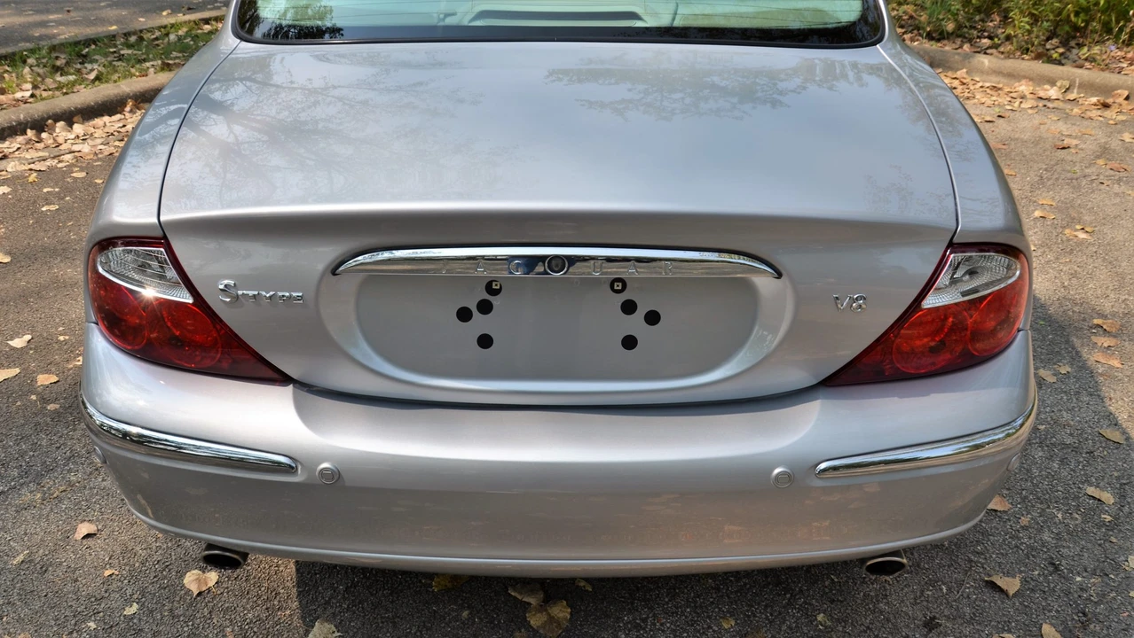 2003 Jaguar S-Type 2nd Gen - Image 14 of 31