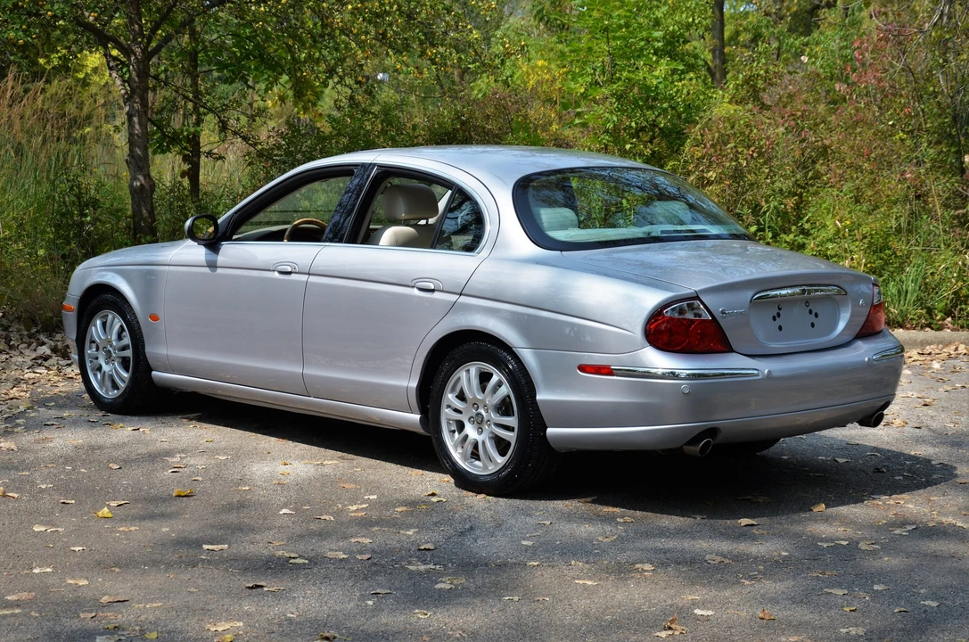2003 Jaguar S-Type 2nd Gen - Image 3 of 31