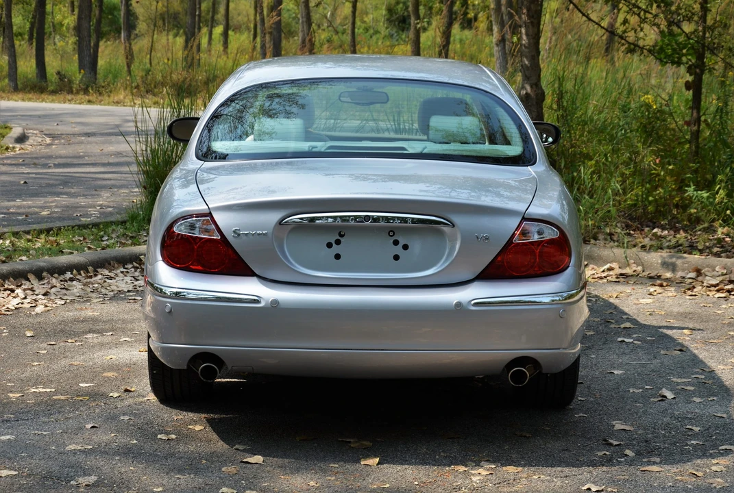 2003 Jaguar S-Type 2nd Gen - Image 4 of 31