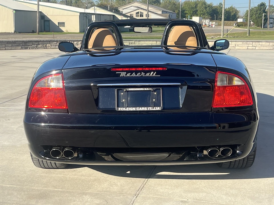 2003 Maserati Spyder - Image 16 of 31