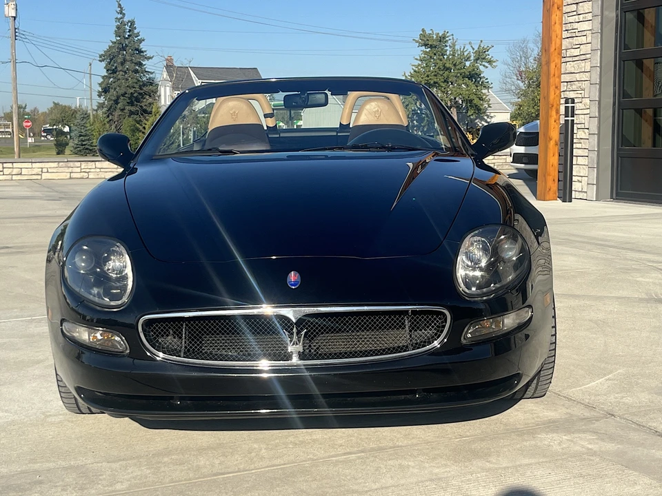 2003 Maserati Spyder - Image 10 of 31
