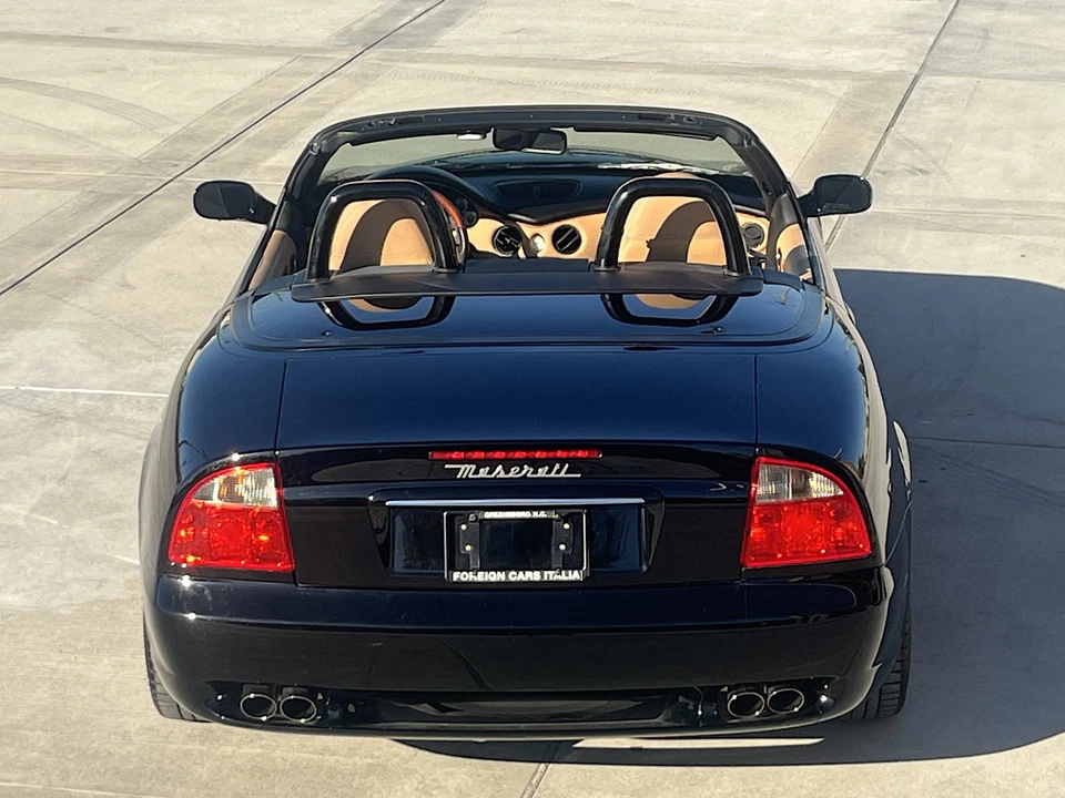 2003 Maserati Spyder - Image 18 of 31